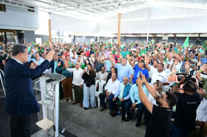 Leonel Fernández suma dirigentes del PRM y PLD a la Fuerza del Pueblo en Hermanas Mirabal