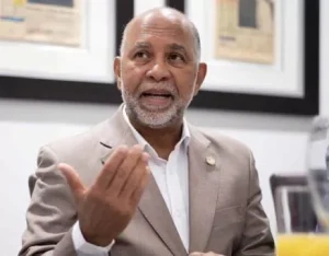 ADP advierte riesgos en fusión de ministerios y critica «prisa» del Gobierno