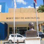 Renuncia en Agricultura tras denuncias de irregularidades en adjudicación de obras