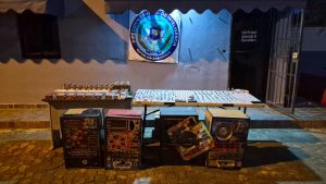 desmantelan-punto-de-drogas-y-alcohol-adulterado-en-herrera;-tres-detenidos