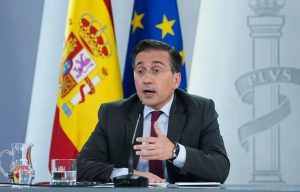 Albares: La guerra en Oriente Medio podría durar mucho más tiempo