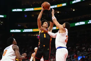 Los Knicks frenan la racha de 13 victorias seguidas en casa de los Hawks. Otros resultados