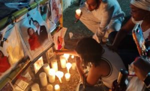 a-un-ano-del-tragico-desplome-del-jet-set,-realizan-vigilia-en-zona-cero