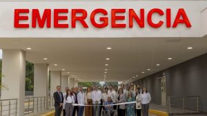 Hospital de Santiago inaugura emergencias y nuevas áreas clínicas