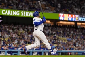 muncy-se-convierte-en-el-segundo-dodger-con-un-juego-de-3-jonrones-que-incluye-un-cuadrangular-de-oro