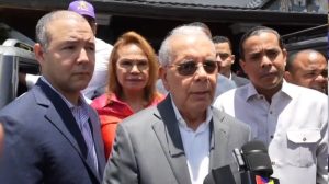 Danilo Medina critica manejo del gasto público y advierte sobre posible crisis en el país