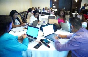 ¡Atención maestros! Olvidar tu correo y contraseña puede hacer que te quemes en la Evaluación de Desempeño