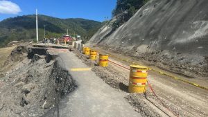 Cierre total del tránsito en la carretera de Ocoa por derrumbe; ¡Conoce las vías alternas!