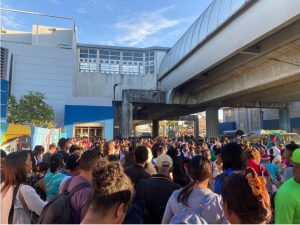 ¡Un lunes! Metro amanece cerrado y sin operaciones