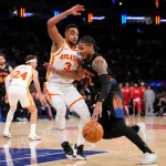 McCollum guía remontada de Hawks y empata la serie ante Knicks