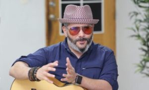 Pavel Núñez dice fue maltratado por Paola Farias tras entrevista en «Sin Filtro»