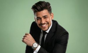 el-poeta-callejero-anuncia-concierto-«demasiada-personalidad»-con-orquesta-en-vivo