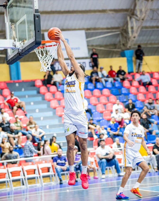 heroes-de-moca-logran-su-historica-primera-victoria-en-la-lnb