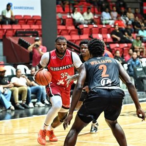 Luismal Ferreiras exhibe su poderío en triunfo de Gigantes