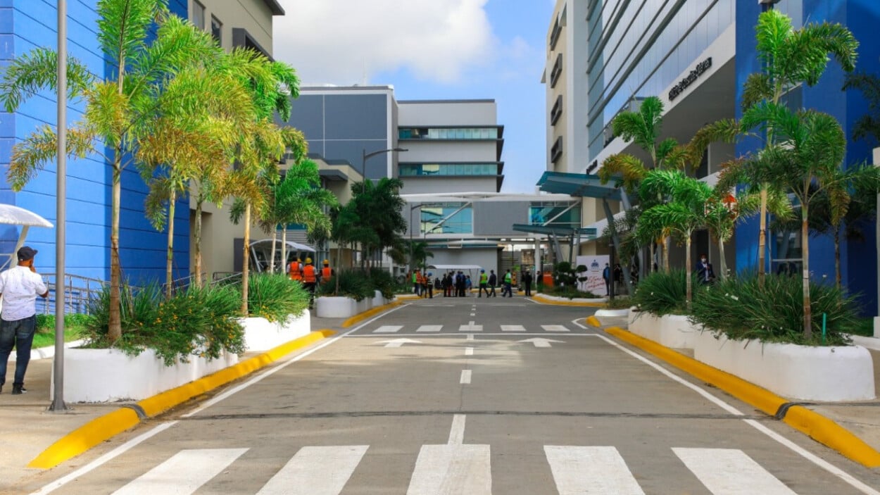 Proponen convertir antiguo «Morgan» en hospital escuela de la UASD