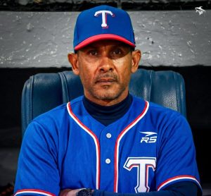 Fernando Tatis Sr. se va a Venezuela a dirigir a los Tiburones de la Guaira