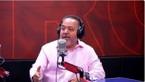 moscoso-puello-refuerza-seguridad-en-emergencia-por-alta-afluencia-de-pacientes-por-violencia
