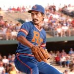 Pica y se Extiende: ¡Una corona de Olivo para Johnny!