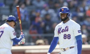 Robert Jr es colocado en lista de lesionados con hernia en la columna