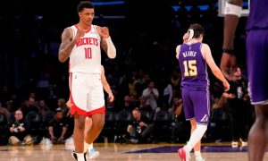 Rockets vencen a Lakers y forzan sexto juego