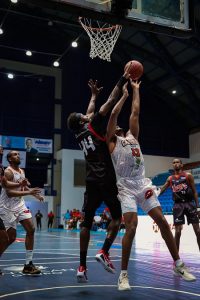 Leones se sacuden al derrotar a los Cañeros