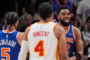 Towns logró un triple-doble: Los Knicks aplastan a los Hawks con histórica paliza 140-89