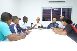 policia-nacional-respalda-torneo-de-baloncesto-sub-20-con-150-clubes-en-el-gran-santo-domingo