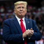 Trump amenaza con subir aranceles al 25 % a vehículos de la UE por supuesto incumplimiento comercial