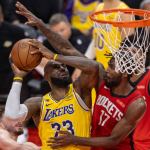 Lakers eliminan a Rockets y avanzan; Pistons y Raptors fuerzan séptimo juego en playoffs NBA