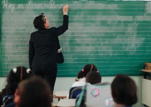 Maestros públicos: ¿Revisaron si los convocaron para la evaluación de mañana?