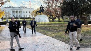 Tiroteo cerca de la Casa Blanca deja dos heridos, entre ellos un menor