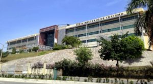 Conato de incendio obliga evacuación en el Ministerio de Turismo
