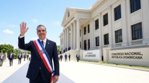 Abinader y minera Romero: El arte de retroceder ante reclamos sociales