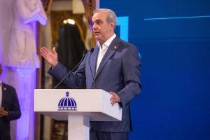 Abinader recibe este miércoles la llama centroamericana y del Caribe y da inicio a su recorrido nacional rumbo a Santo Domingo 2026