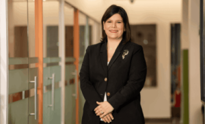 Pellerano & Herrera integra a Jennifer Beauchamps Haché para fortalecer su práctica financiera