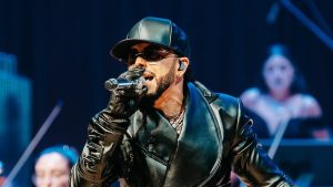Yandel asegura que la sinfónica renovó su carrera