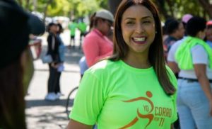 Selinée Méndez encabeza la segunda edición de la caminata “Yo Corro Por Ti 2026”