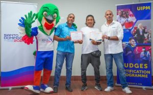 Capacitan jueces de pentatlón moderno rumbo a Santo Domingo 2026