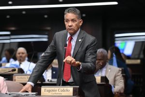 Eugenio Cedeño denuncia Comité Ejecutivo PRM se reúne esta noche para aplazar convención