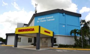 operan-con-exito-a-nino-herido-tras-caer-del-elevado-de-los-alcarrizos