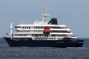 espana-se-prepara-para-evacuar-ante-crucero-con-casos-de-hantavirus-rumbo-a-canarias