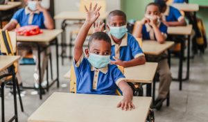 adp-denuncia-nuevo-decreto-del-presidente-busca-privatizar-el-sistema-educativo