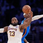 Lakers no encuentran respuestas y Oklahoma se acerca a otra final del Oeste