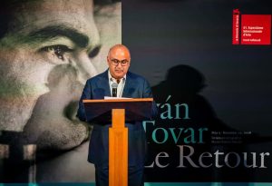 Iván Tovar regresa a la Bienal de Venecia más de 50 años después
