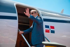 abinader-viajara-manana-a-panama,-donde-sera-orador-principal-del-congreso-mundial-de-zonas-francas