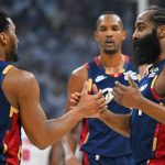 Mitchell tiene una segunda mitad histórica y Cavaliers empatan la serie