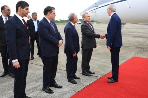 abinader-llega-a-panama,-donde-sera-orador-principal-del-congreso-mundial-de-zonas-francas