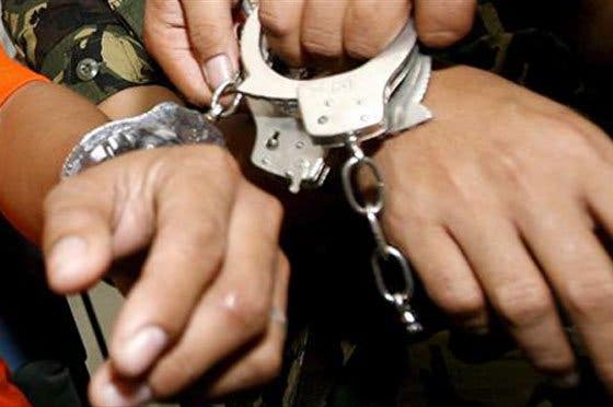 Policía desmantela banda traficaba motores robado en la frontera