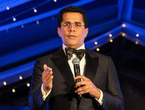 david-collado-encabeza-valoracion-politica-en-encuesta-gallup