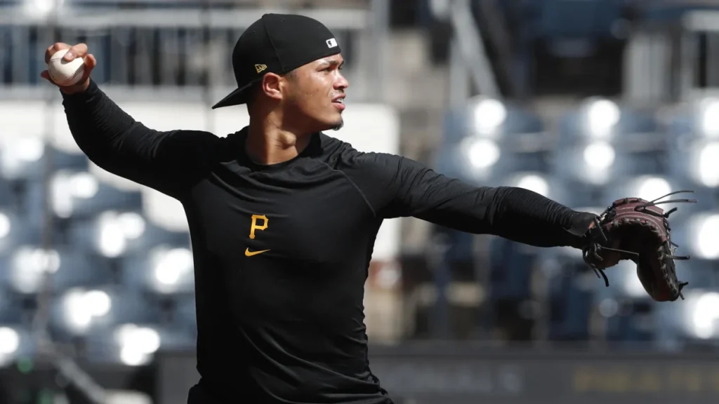 endy-rodriguez-aprovecha-su-oportunidad-con-los-pirates